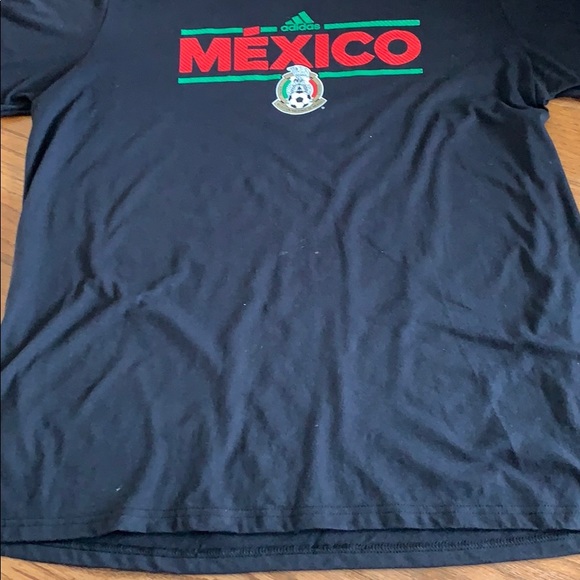 Adias - Picture 4 of 6